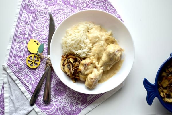 Coconut chicken with rice and mushrooms