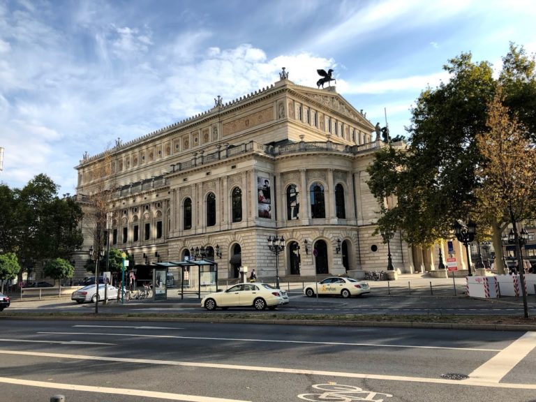 The general restaurant vibe in Frankfurt