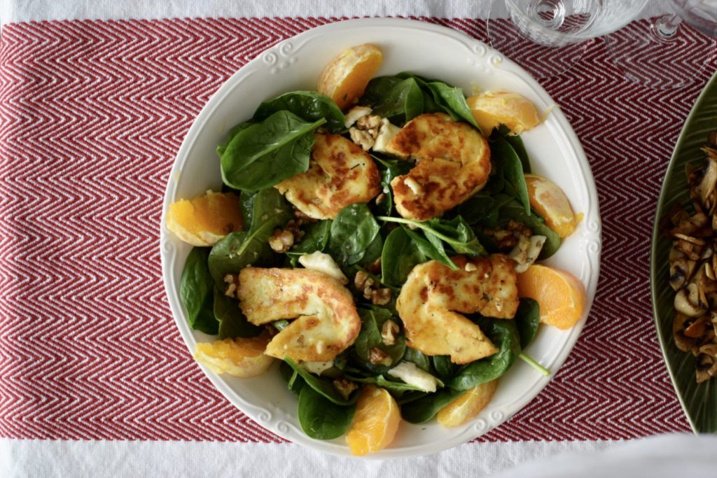 Spinach and halloumi