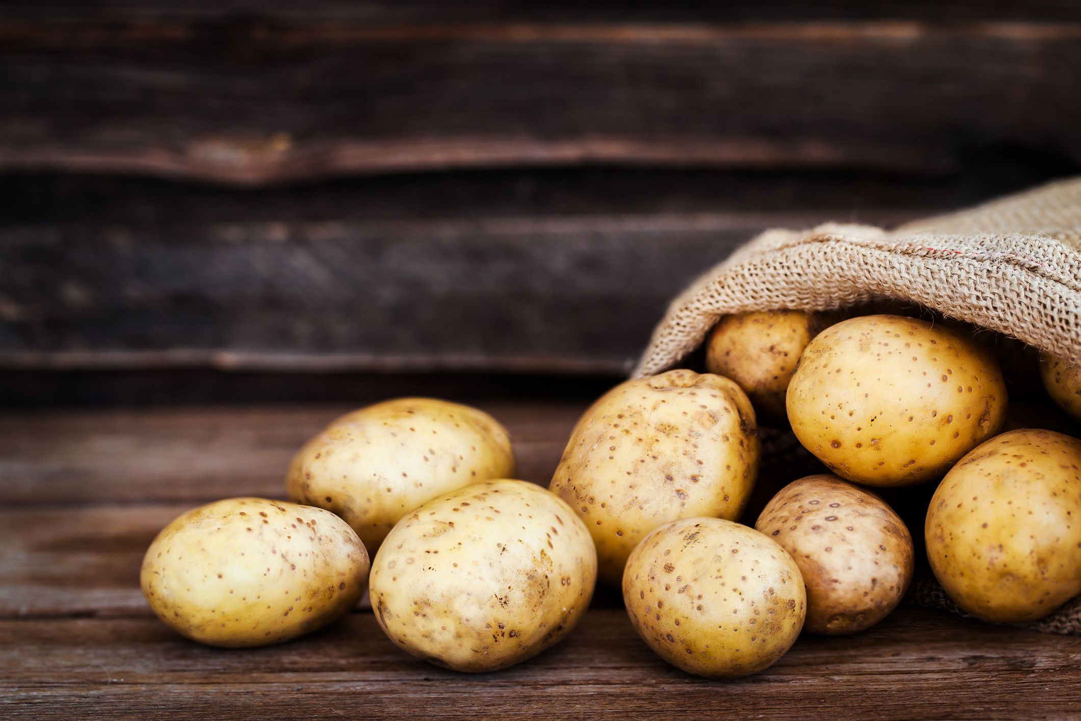 how to microwave potatoes