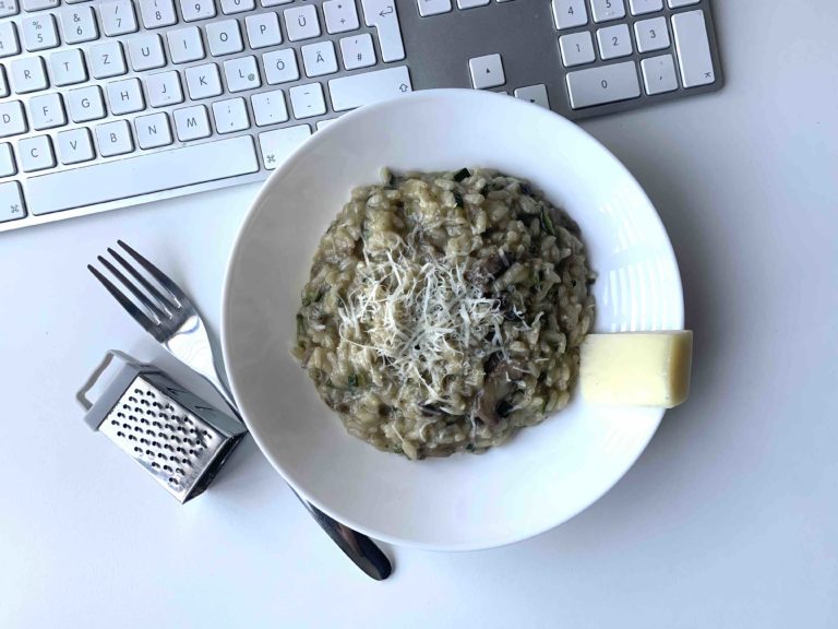 Creamy mushroom risotto – with no cream