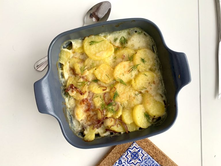 Creamy baked potatoes with a cheesy touch