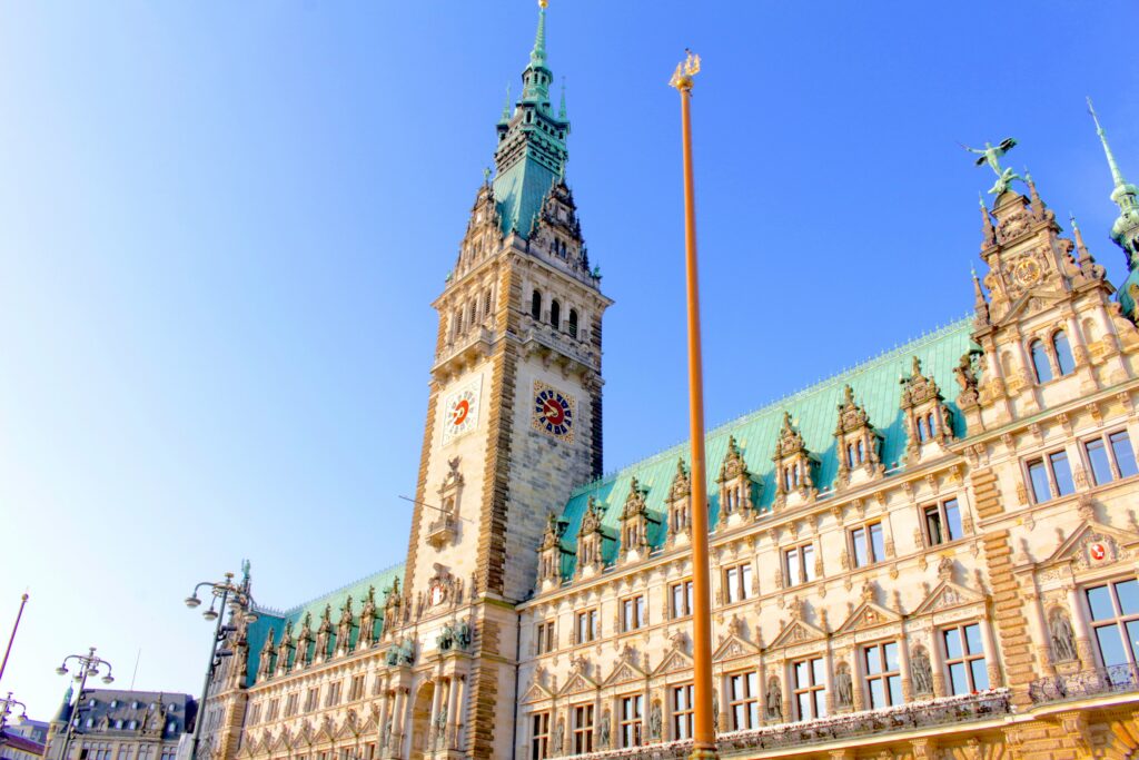 hamburg top attractions rathaus